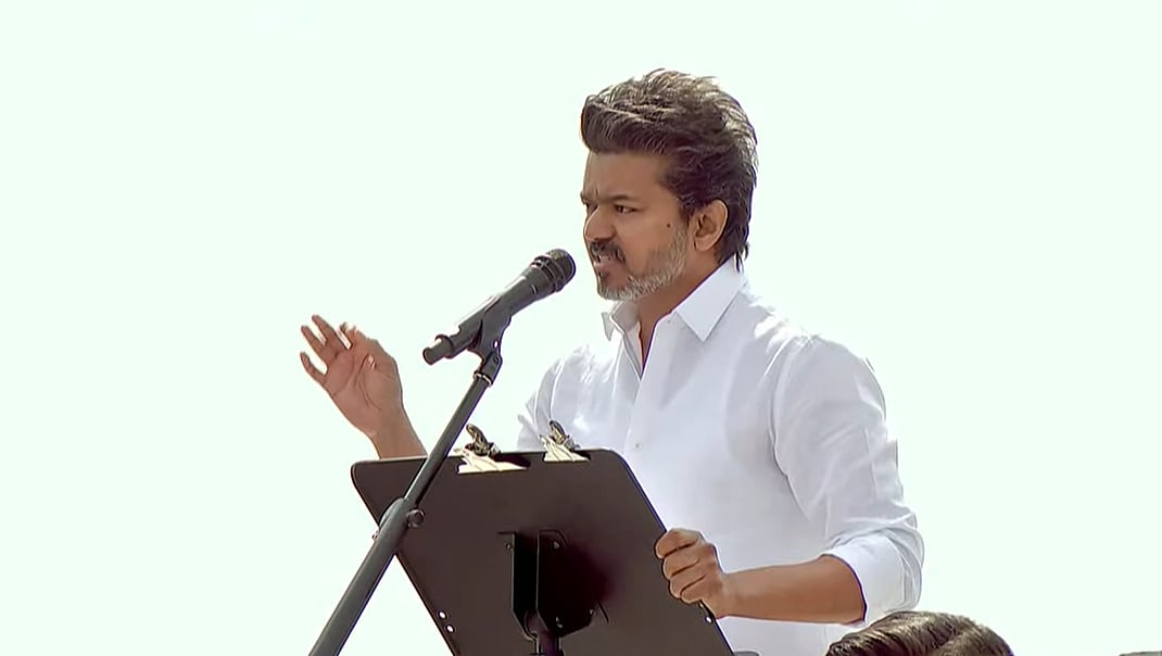 புதுச்சேரியை புறக்கணிக்கும் மத்திய அரசு; பிரச்னைகளை பட்டியலிட்ட விஜய்!