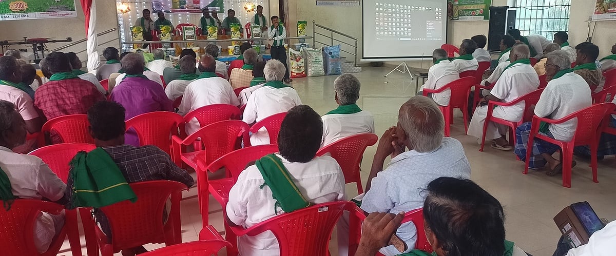 குறைந்த செலவில் அதிக மகசூல்: விவசாயிகளுக்கு சிறப்பு பயிற்சி
