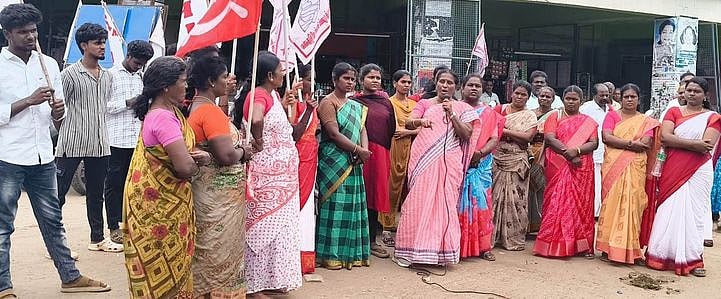 சிறுமியை பாலியல் வன்கொடுமை செய்த முதியவரை கைது செய்யக்கோரி ஆா்ப்பாட்டம்