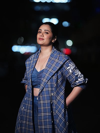 வீரமே ஜெயம்... கிரிஜா ஓக்!