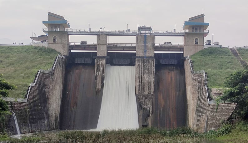 குதிரையாறு அணை
பாசனத்துக்கு திறப்பு