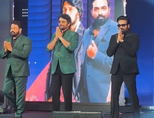 ஒரே மேடையில் தோன்றிய 3 பிக் பாஸ் தொகுப்பாளர்கள்!