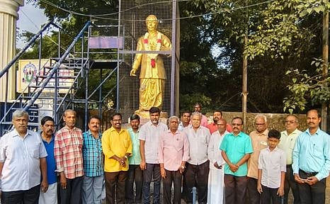 144ஆவது பிறந்த நாள்: நெல்லையில் பாரதியாா் சிலைக்கு மாலை அணிவிப்பு