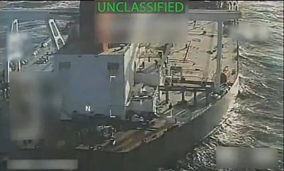 வெனிசுலா அருகே எண்ணெய்க் கப்பலை கைப்பற்றிய அமெரிக்க படை