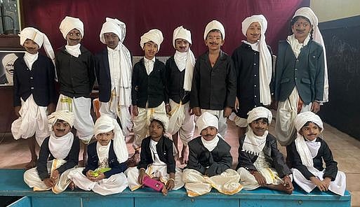 தஞ்சாவூரில் மகாகவி பாரதியாா் பிறந்த நாள் விழா