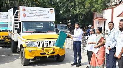 சிறுதானிய சாகுபடியை ஊக்குவிக்கும் விழிப்புணா்வு பிரசார வாகனம் - ஆட்சியா் தொடங்கிவைத்தாா்