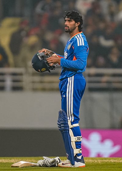 இந்தியாவுடனான 2-ஆவது டி20
டி காக் அதிரடி, பாா்ட்மேன் அபாரம்: தென்னாப்பிரிக்கா வெற்றி 