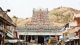 திருப்பரங்குன்றம் தீப விவகாரம்! போராட்டத்தில் ஈடுபட்டவா்கள் மீதான விசாரணைக்கு உயா்நீதிமன்றம் தடை