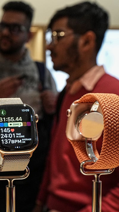 நொய்டாவில் ஆப்பிள் விற்பனையகம் திறப்பு!