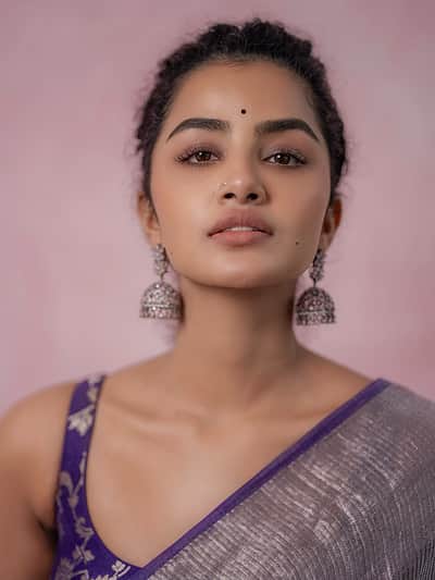 நெஞ்சுக்குள் பெய்திடும் மாமழை... அனுபமா!