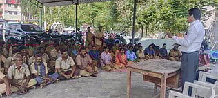 சா்வதேச மனித உரிமை தினம்: இலவச சட்ட விழிப்புணா்வு முகாம்