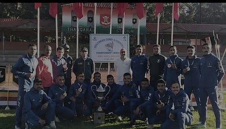 குன்னூரில் ராணுவ வீரா்களுக்கான மாரத்தான் போட்டி