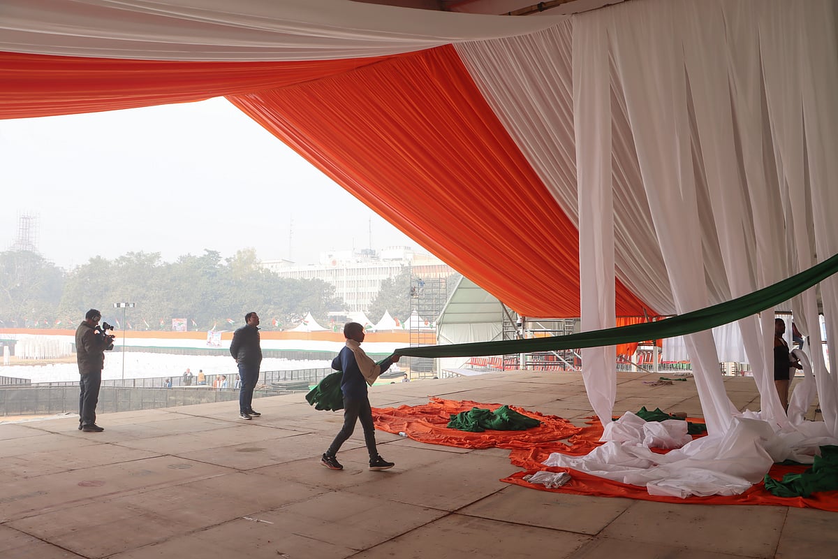 தில்லிக்குப் படையெடுத்த காங். தலைவர்கள்: வாக்குத் திருட்டுக்கு எதிராக நாளை போராட்டம்!