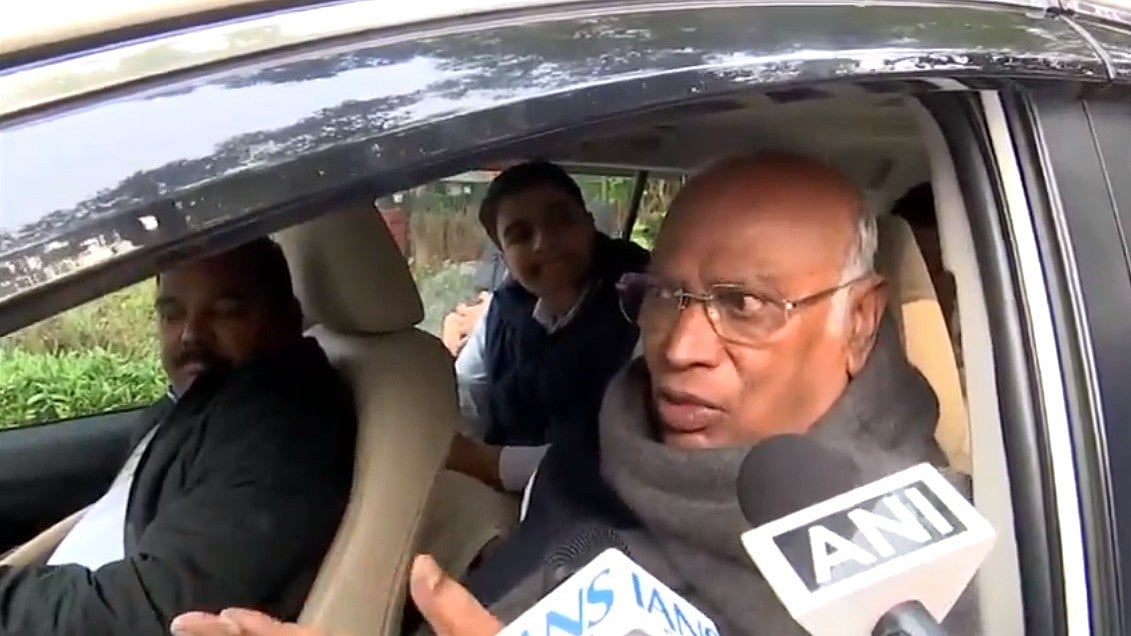 வாக்குத் திருட்டால் ஆட்சியில் அமர்ந்தவர்கள்: கார்கே குற்றச்சாட்டு