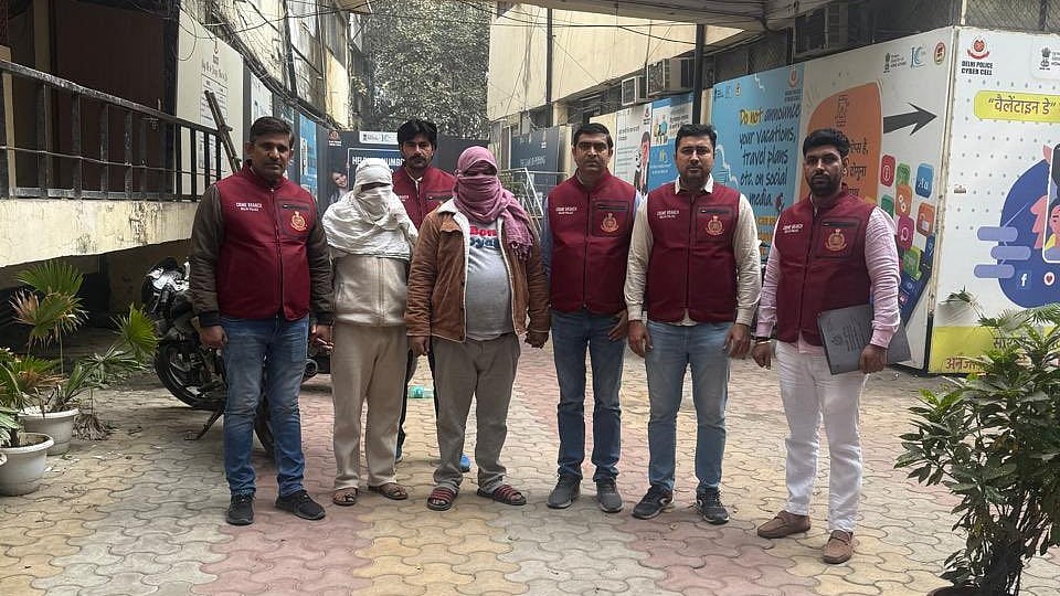 காஜியாபாதில் போலி மருந்துகள் உற்பத்தி: ரூ.2 கோடி மூலப்பொருள்கள் பறிமுதல்!