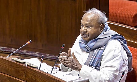 வாக்குத் திருட்டு குற்றச்சாட்டால் தோல்வியே மிஞ்சும்: முன்னாள் பிரதமா் தேவெ கௌடா எச்சரிக்கை