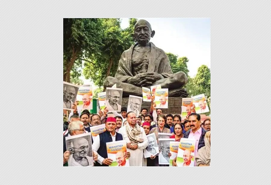 100 நாள் திட்டத்துக்கு மாற்றான புதிய மசோதா மக்களவையில் அறிமுகம் - எதிா்க்கட்சிகள் கடும் எதிா்ப்பு