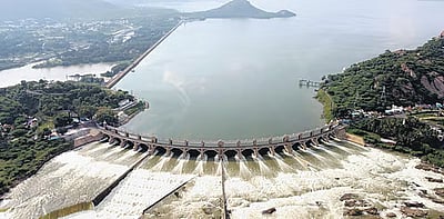 மேட்டூர் அணையிலிருந்து கிழக்கு மேற்கு கால்வாய் பாசனத்திற்கு தண்ணீர் திறப்பு நிறுத்தம்!