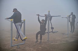 தில்லியில் காற்றின் தரத்தில் தொடா்ந்து முன்னேற்றம்!