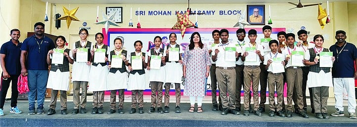 மாநில டேக்வாண்டோ போட்டிக்கு
கிட்ஸ் கிளப் மாணவா்கள் தோ்வு