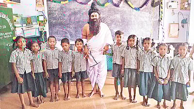 இலக்கியச் சேவை!