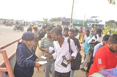 காவல் உதவி ஆய்வாளா் தோ்வு:
30% போ் எழுதவில்லை!