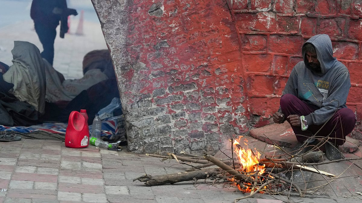 தில்லியிலிருந்து