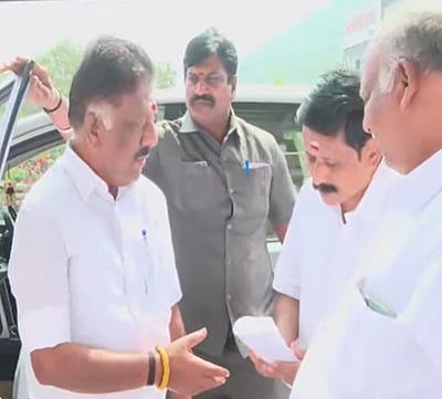 பாஜக உடன் கூட்டணியா? ஓபிஎஸ் ஆலோசனை