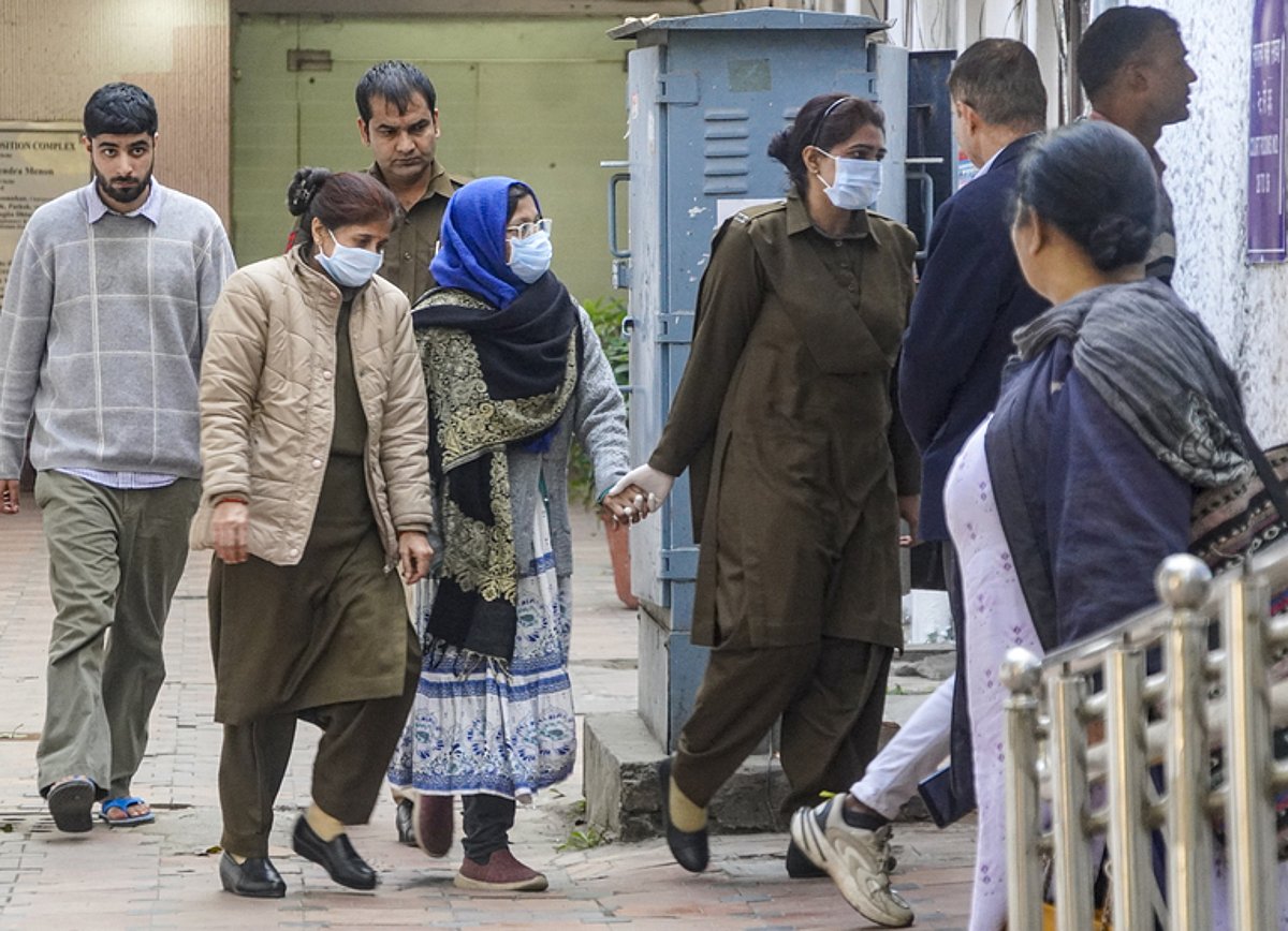 காா் குண்டு வெடிப்பு வழக்கு:
7 போ் நீதிமன்ற காவல் ஜன.8 வரை நீட்டிப்பு