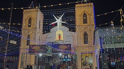 கோவையிலுள்ள தேவாலயங்களில் கிறிஸ்துமஸ் பண்டிகை கோலாகலம்!
