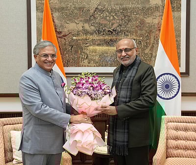 குடியரசுத் துணைத் தலைவருடன் தலைமைத் தேர்தல் ஆணையர் சந்திப்பு! 