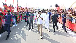 திருப்பத்தூரில் முதல்வர் ஸ்டாலினுக்கு உற்சாக வரவேற்பு