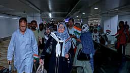 வளைகுடா போர்! நாடு திரும்பிய 5,98,000 இந்தியர்கள் - மத்திய அரசு தகவல்! 