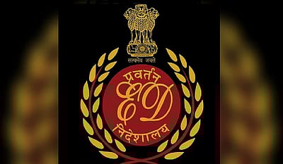 இங்கிலாந்து குடிமகனான பின்னர் உத்தரப்பிரதேசத்தில் அரசு ஊதியம் பெற்றது எப்படி?