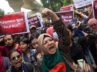 மத அடிப்படைவாதக் கட்சியுடன் கூட்டணிப் பேச்சு: வங்கதேச மாணவா்களின் தேசிய குடிமக்கள் கட்சியில் பூசல்!