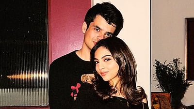 பிரியங்கா காந்தி மகனுக்கு காதலியுடன் நிச்சயதார்த்தம்! மணப்பெண் யார்?