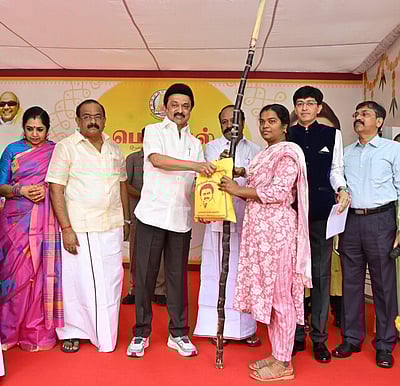 பொங்கல் பரிசுத் தொகுப்பு: ரூ.248 கோடி நிதி ஒதுக்கீடு செய்தது தமிழக அரசு!