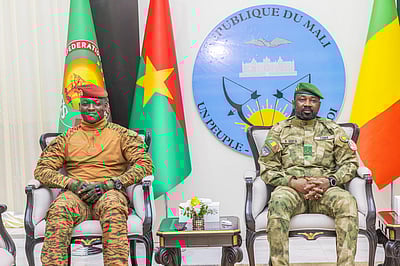 அதிபர் டிரம்ப் அரசுக்கு பதிலடி! அமெரிக்கர்கள் மீது பயணத் தடை விதித்த ஆப்பிரிக்க நாடுகள்! 