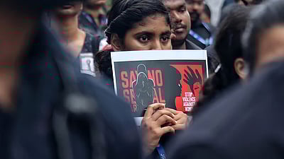 உ.பி.யில் 13 வயது தலித் சிறுமி பாலியல் வன்கொடுமை!