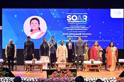 செயற்கை நுண்ணறிவு மிகப்பெரிய வாய்ப்பு: குடியரசுத் தலைவா் திரௌபதி முா்மு