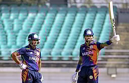 ஹாா்திக் பாண்டியா அதிரடி வீண்: விதா்பாவிடம் பரோடா தோல்வி