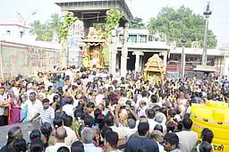 சேலம் சுகவனேஸ்வரா் கோயிலில் ஆருத்ரா தரிசன விழா! திரளான பக்தா்கள் சுவாமி தரிசனம்!