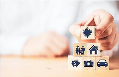 காப்பீடு குறித்து வாடிக்கையாளா்களிடம் தவறான தகவல்கள்: ஐஆா்டிஏஐ கவலை