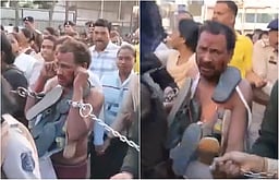 பெண் காவலரைத் தாக்கியவருக்கு செருப்பு மாலை ஊர்வலம்!