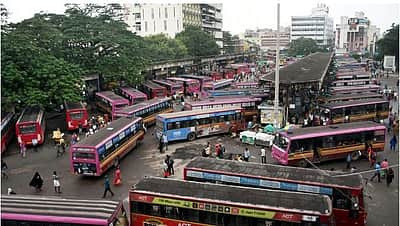 பிராட்வே பேருந்து நிலையம் தொடர்ந்து செயல்படும்!
