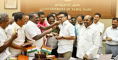 புதிய ஓய்வூதியத் திட்டத்துக்கு தமிழக அமைச்சரவை ஒப்புதல்!