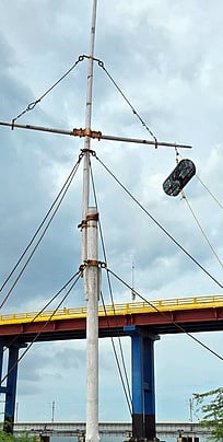 பாம்பனில் 1-ஆம் புயல் கூண்டு ஏற்றம்