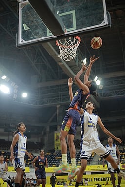 தேசிய சீனியா் கூடைப்பந்து: தமிழக மகளிா் தோல்வி