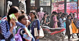திருத்தணி அரசு கல்லூரியில் இளநிலை படிப்புகளுக்கு விண்ணப்பிக்கலாம்