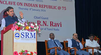 இந்தியாவில் ஜனநாயக வாழ்க்கை முறையாக உள்ளது: ஆளுநா் ஆா்.என்.ரவி